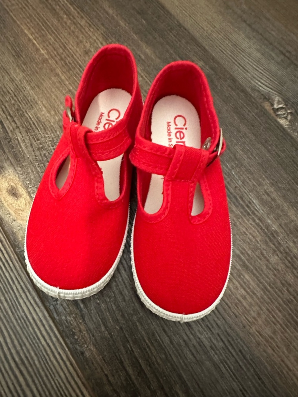 Cienta Bright Red Canvas Mary Jane Kids Shoes